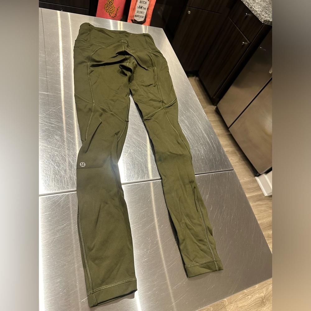 Lulu Lemon Leggings for sale! Gently worn. Size 4!